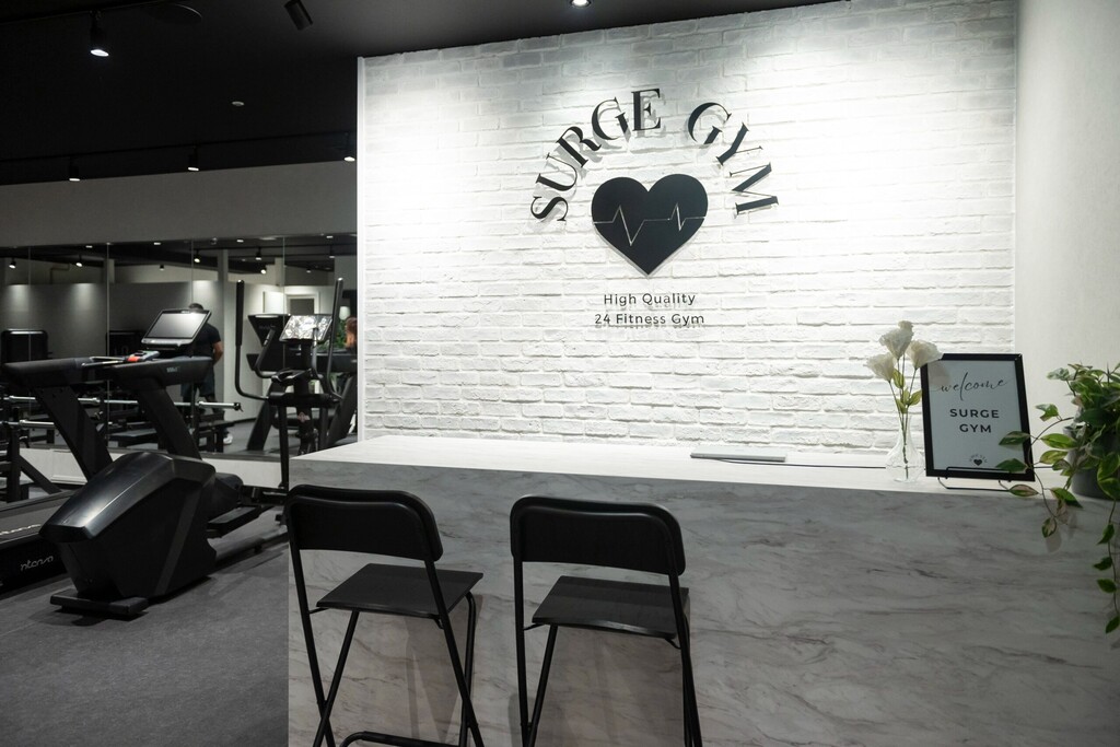 SURGE GYM